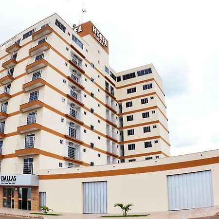 Dallas Palace Hotel Rio Paranaiba 外观 照片